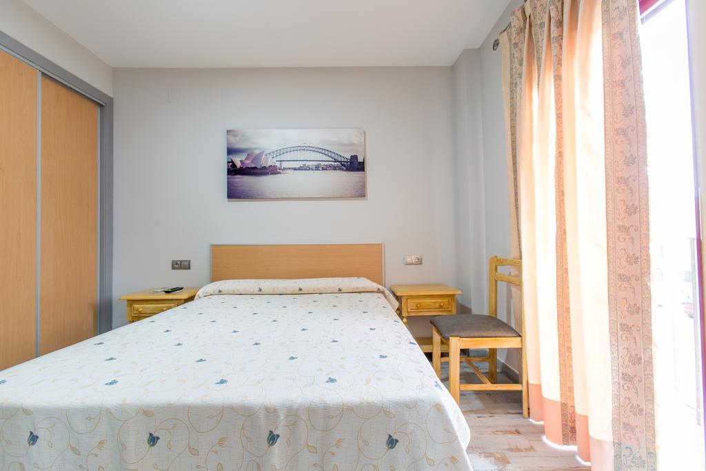 Olympia Ronda Hostel El Puig  Eksteriør bilde
