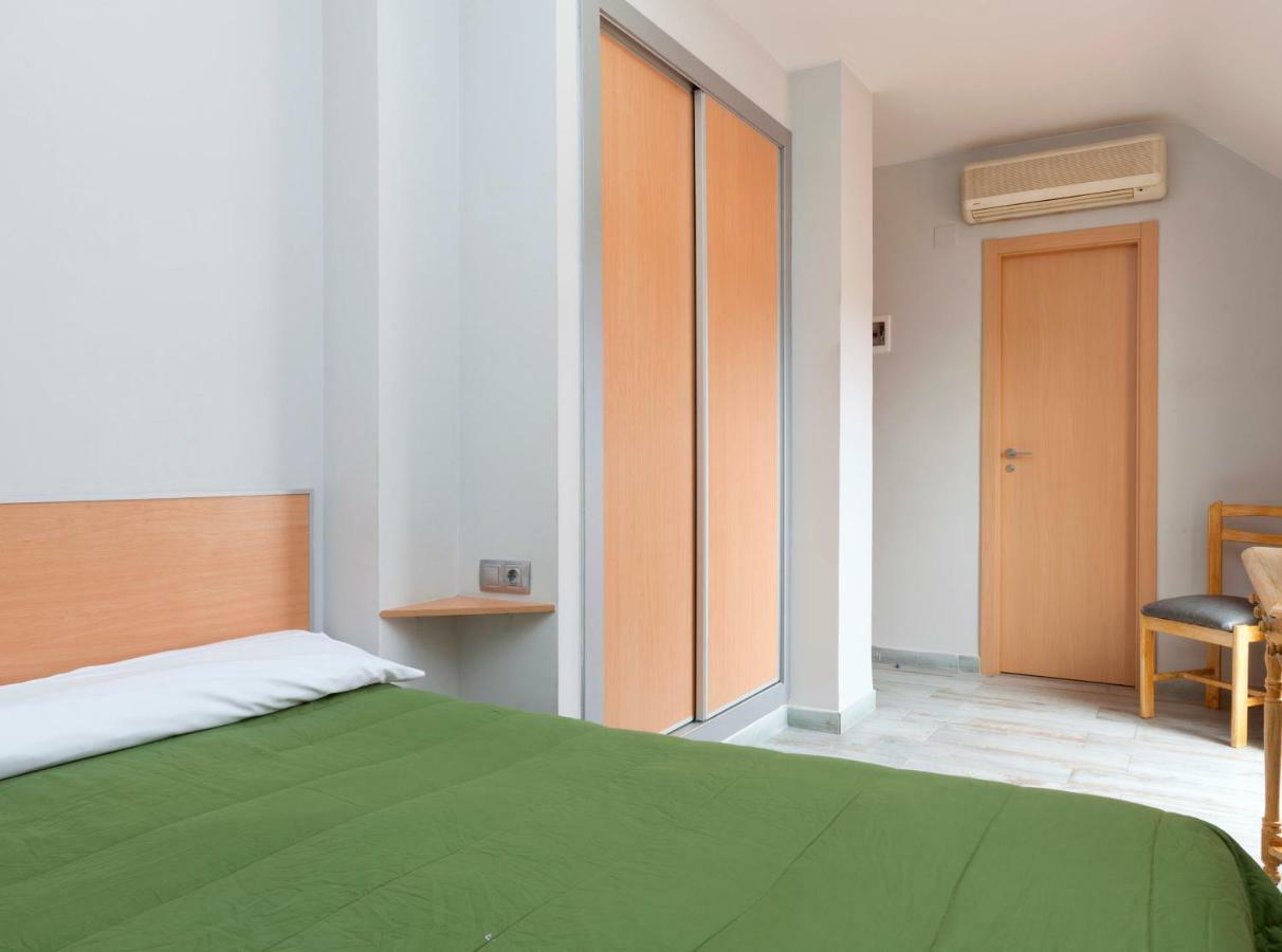 Olympia Ronda Hostel El Puig  Eksteriør bilde