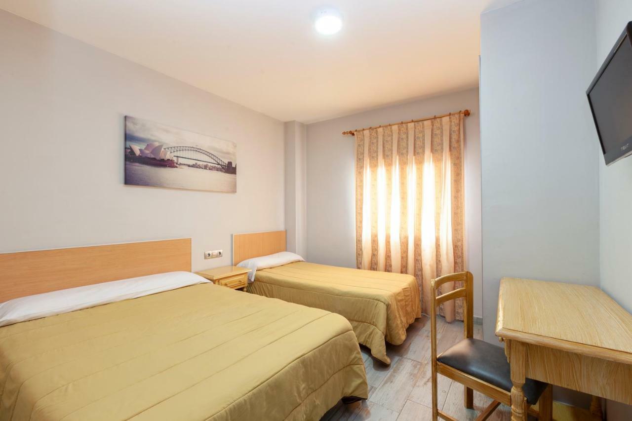 Olympia Ronda Hostel El Puig  Eksteriør bilde