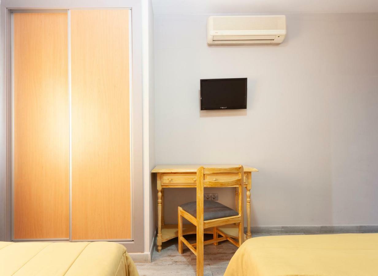Olympia Ronda Hostel El Puig  Eksteriør bilde